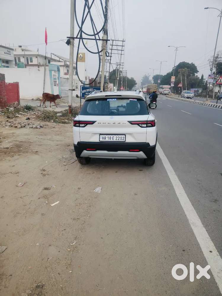 Urgent Sell Brezza Lxi Petrol 2024