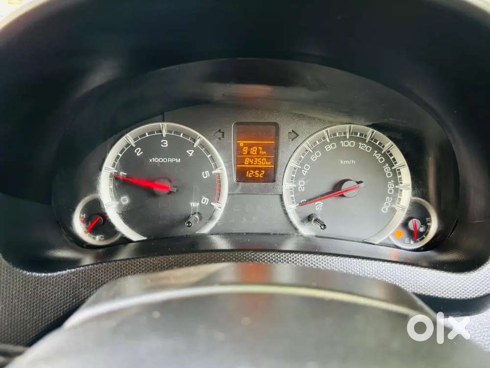 Maruti Suzuki Swift 2016 Diesel 84500 Km Driven