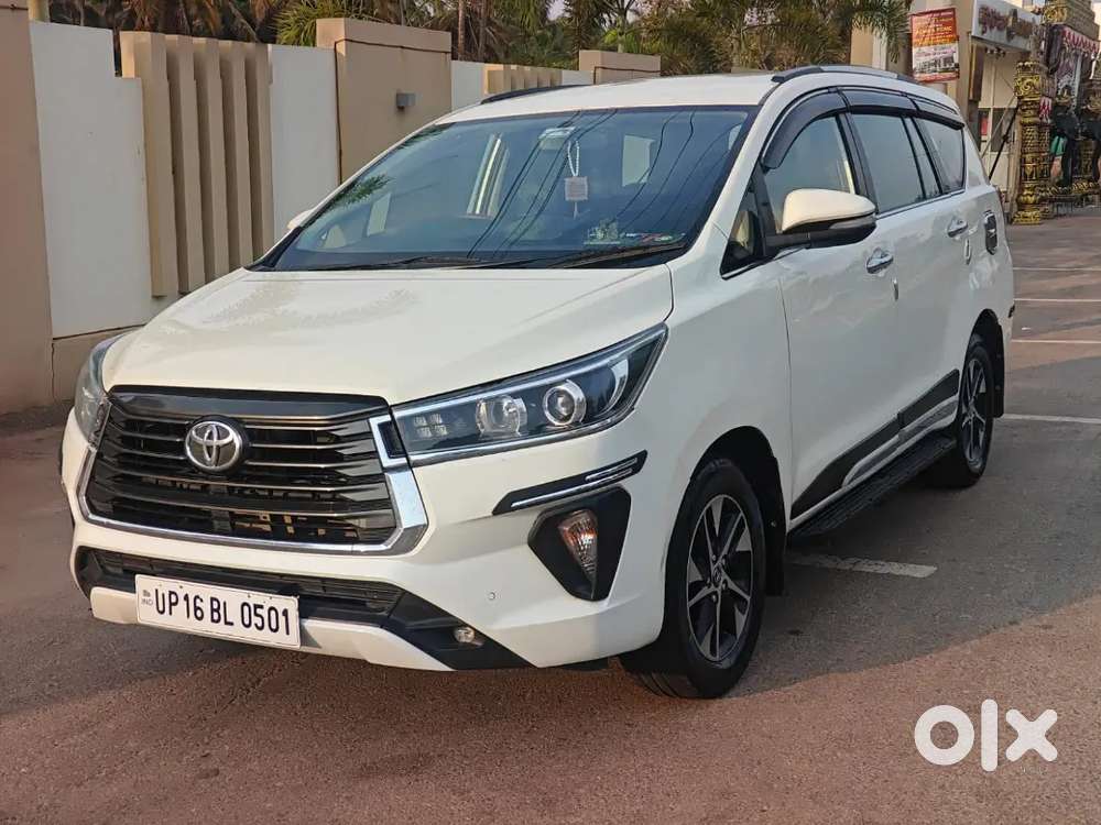 Innova Crysta 2.4 Z