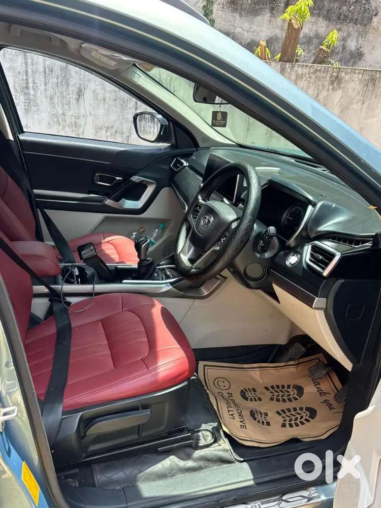 Tata Safari Xt Plus 2021 Diesel Manual