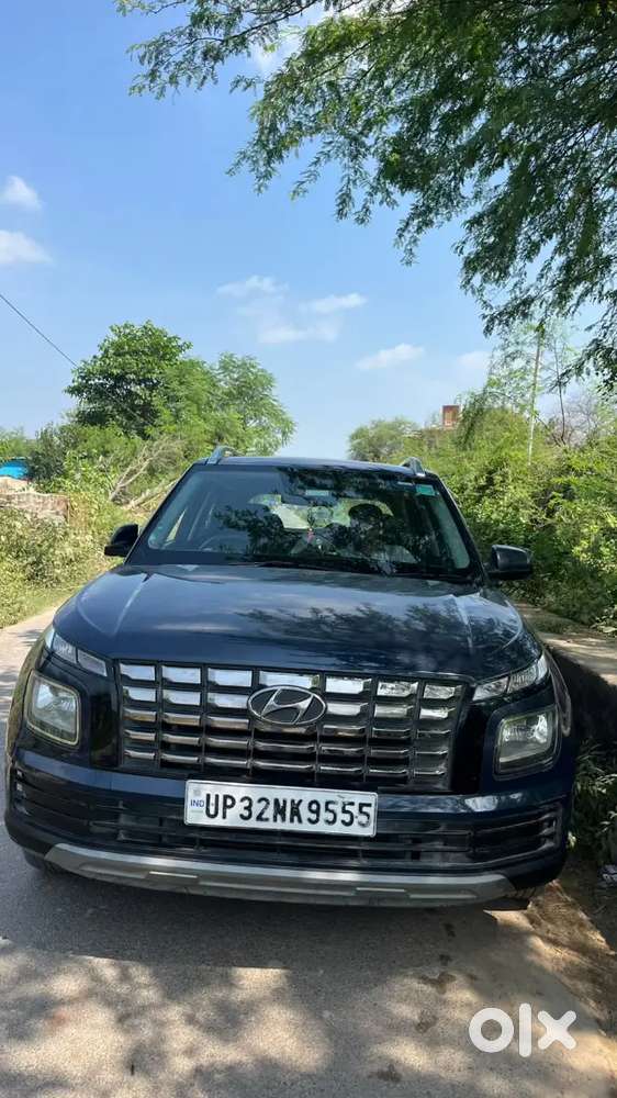 Hyundai Venue 2023 पेट्रोल मानुअल