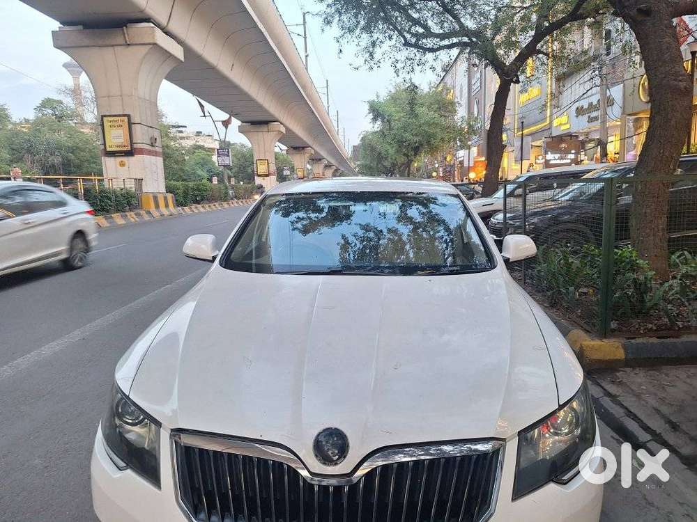 Skoda Superb 2013-2015 Elegance 1.8 Tsi Mt, 2015, Petrol