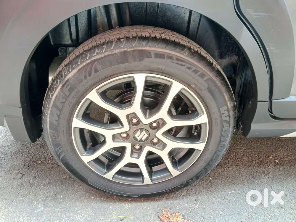 Maruti Suzuki Xl6 1.5 Alpha Mt, 2025, Petrol