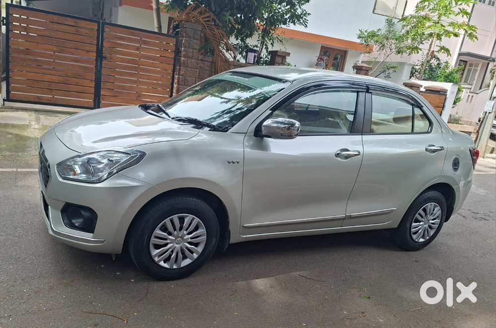 Maruti Suzuki Swift Dzire 1.2 Vxi, 2017, Petrol
