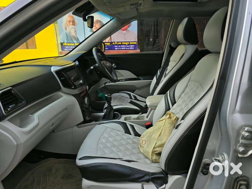 Mahindra Xuv300 W8 Option, 2019, Petrol