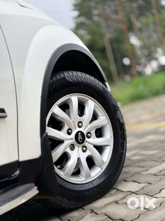 Mahindra Xuv500 2.2 W10, 2016, Diesel