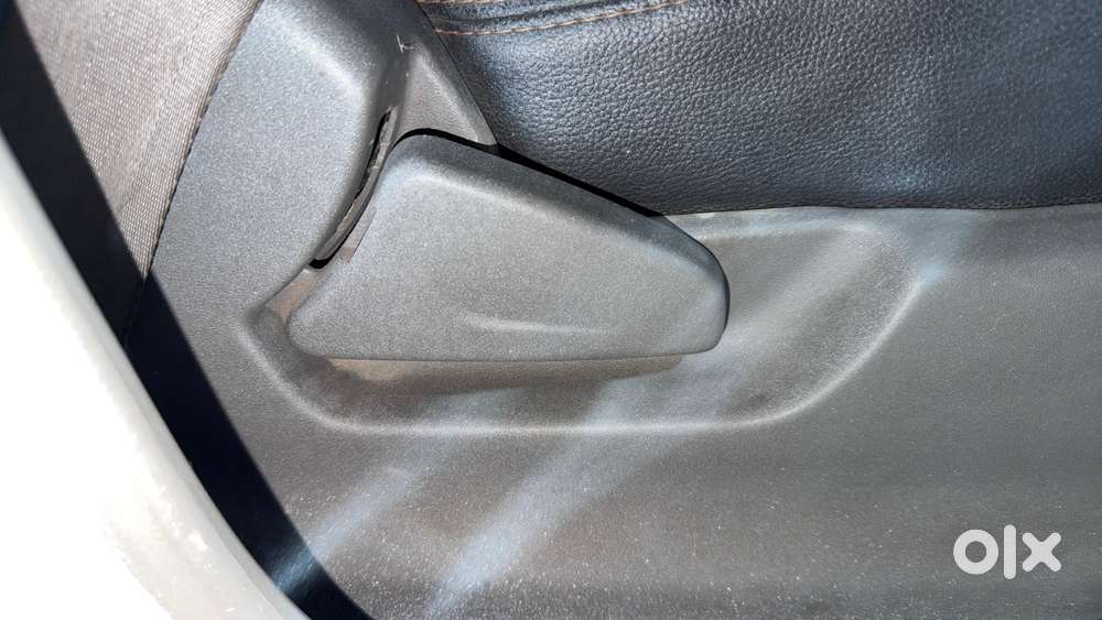 Datsun Redigo T Option, 2017, Petrol