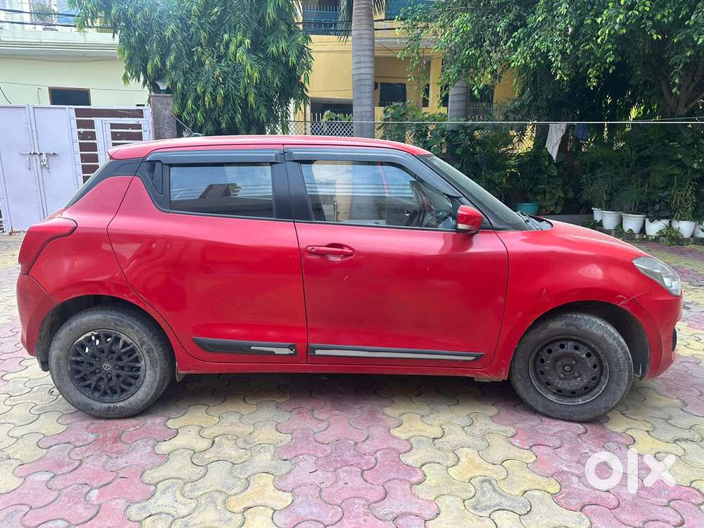 Maruti Swift Vxi 2018