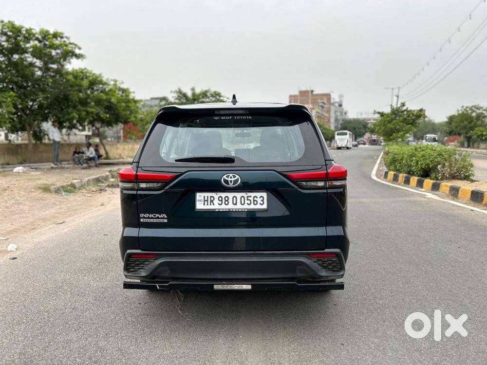 Toyota Innova Hycross 2.0 Gx 7 Str, 2024, Petrol