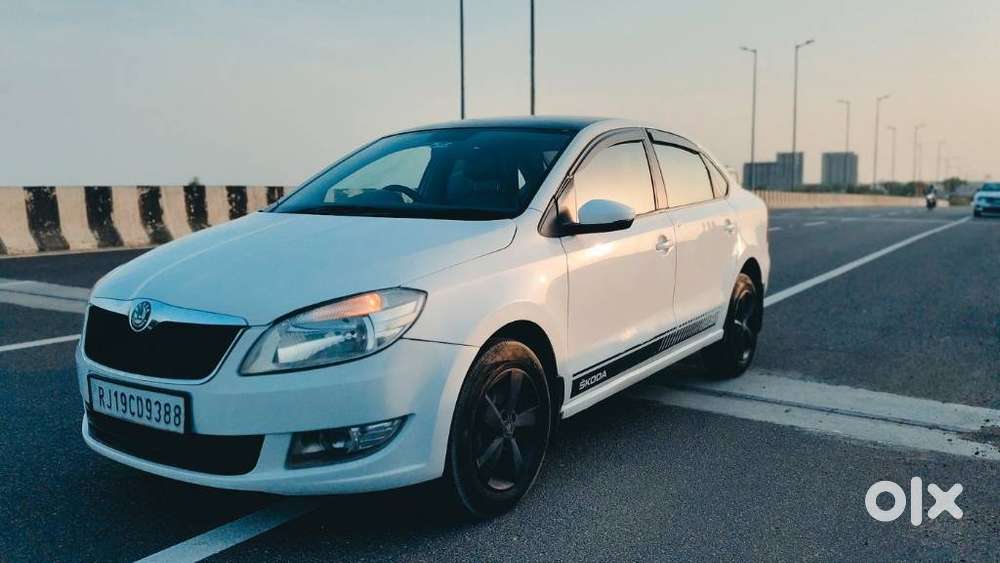 Skoda Rapid 1.5 Tdi Ambition With Alloy Wheel, 2015, Diesel
