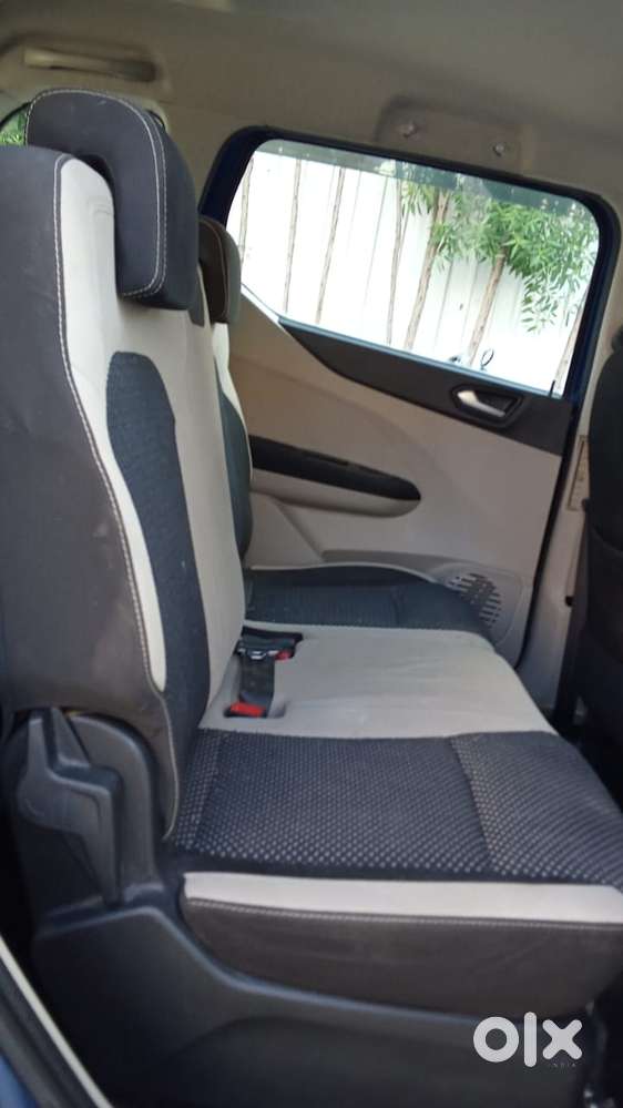 Renault Triber Rxz, 2020, Petrol