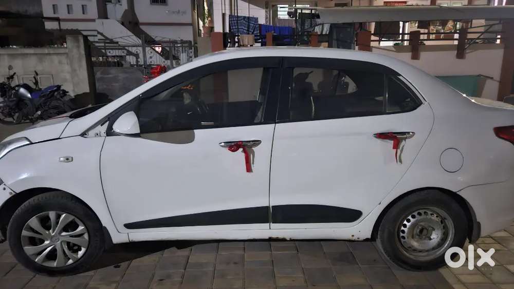Hyundai Xcent 2017 Exchange With 7-seater