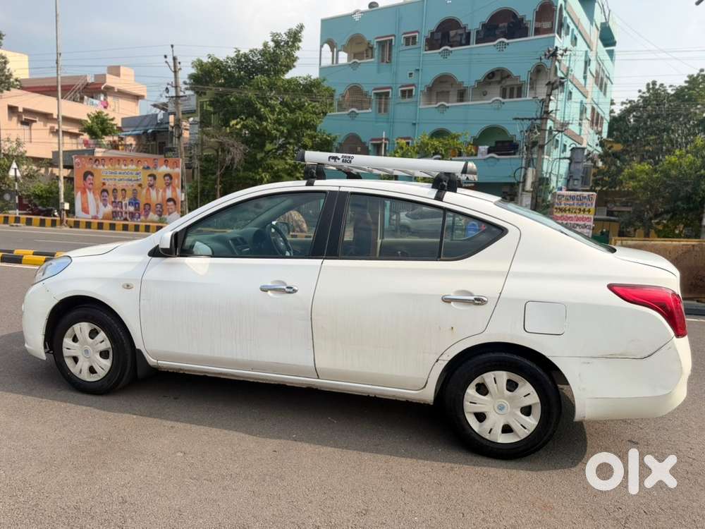 Nissan Sunny Diesel 2012