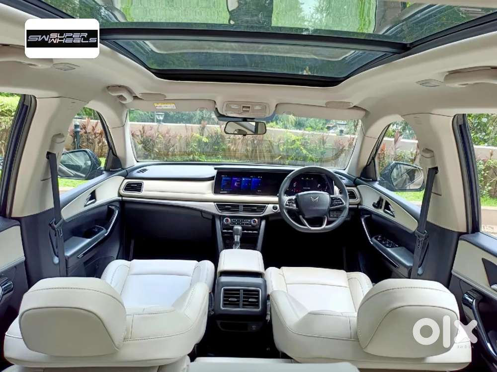 Mahindra Xuv700, 2023, Diesel