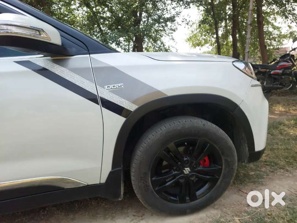 Gaadi Me Koi Kaam Nhi Hai New Tyre Full Maintain Hai
