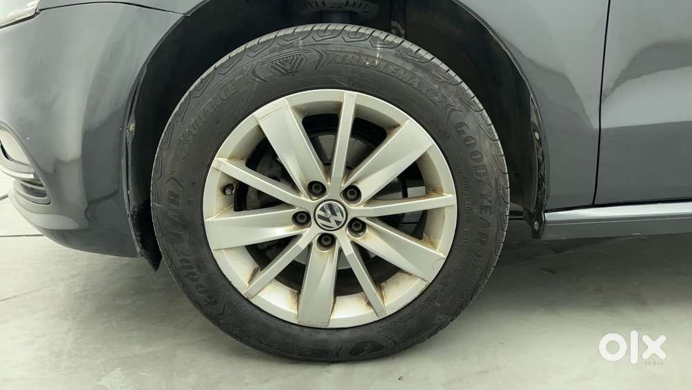 Volkswagen Polo 2009-2013 Petrol Highline 1.2l, 2015, Petrol