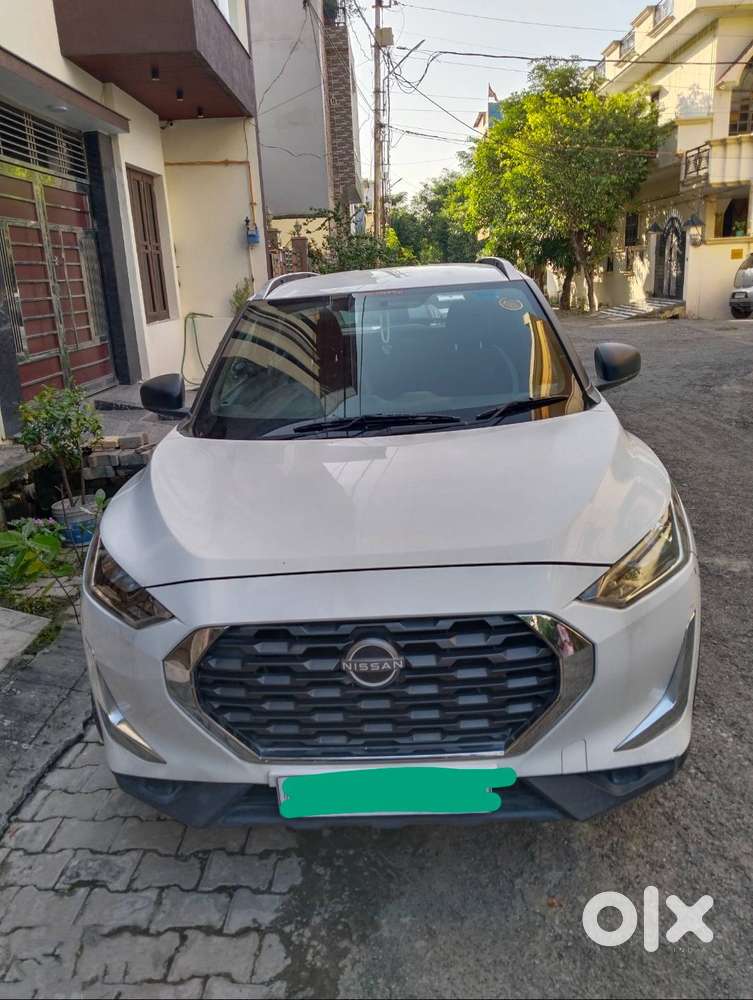 Nissan Magnite Xv 2023