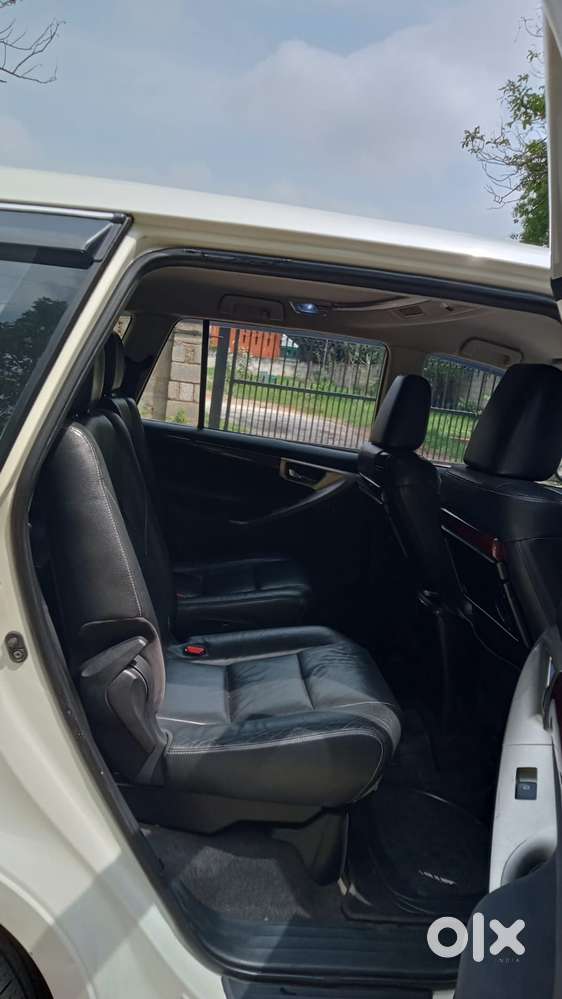 Toyota Innova Crysta 2.4 Z 7 Str, 2016, Diesel