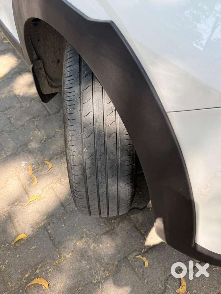 Mahindra Xuv 3xo 2024 Petrol 40000 Km Driven