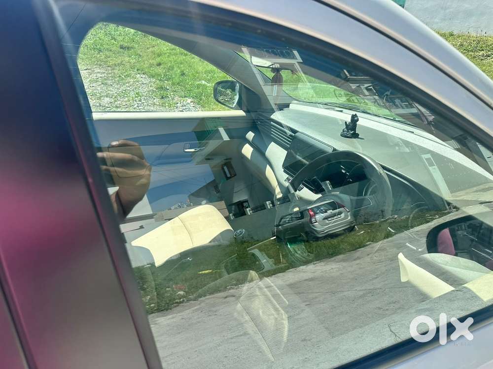 Maruti Ertiga 2025 Vxi