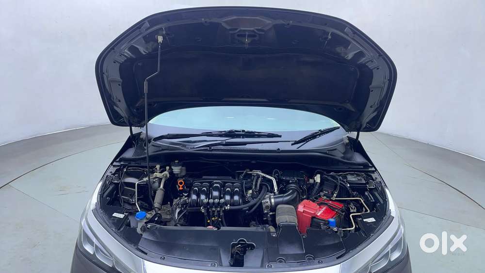 Honda City 1.5 V Mt, 2023, Cng & Hybrids