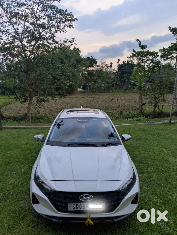 Hyundai New I20 Asta(o)2023 With Sunroof
