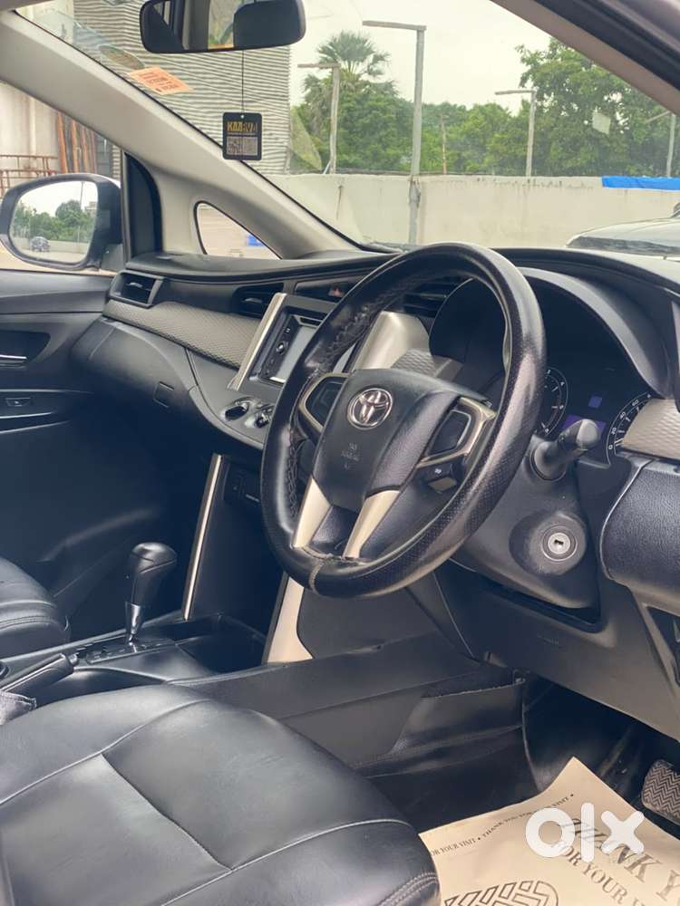 Toyota Innova Crysta 2.8 Gx At, 2016, Diesel
