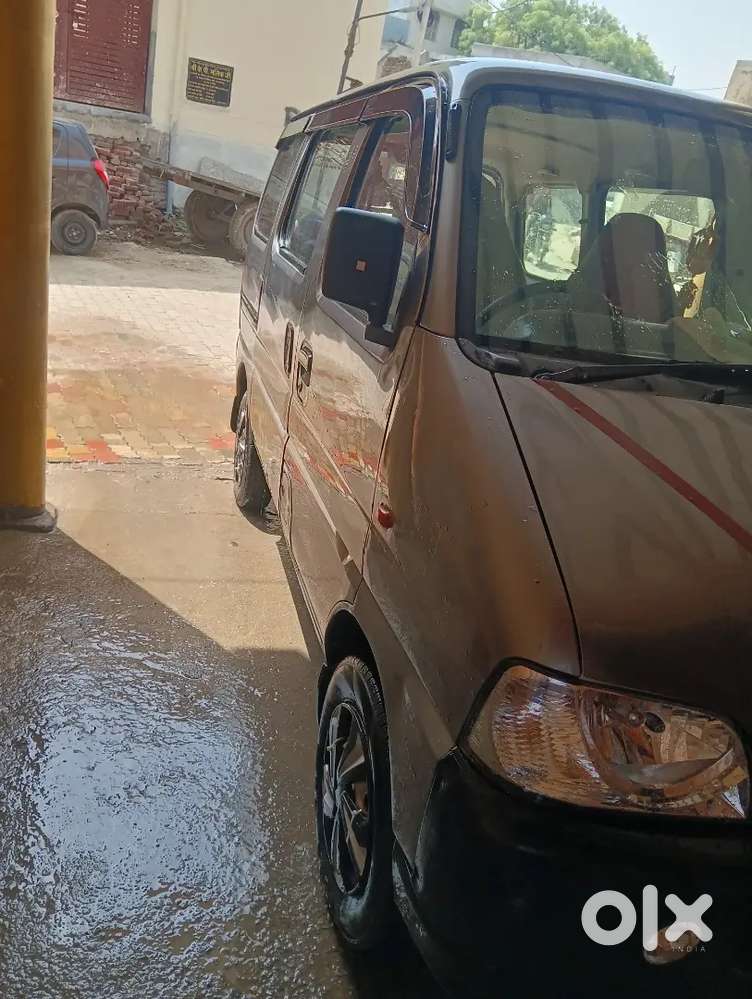 Ecco 7 Seater With Ac