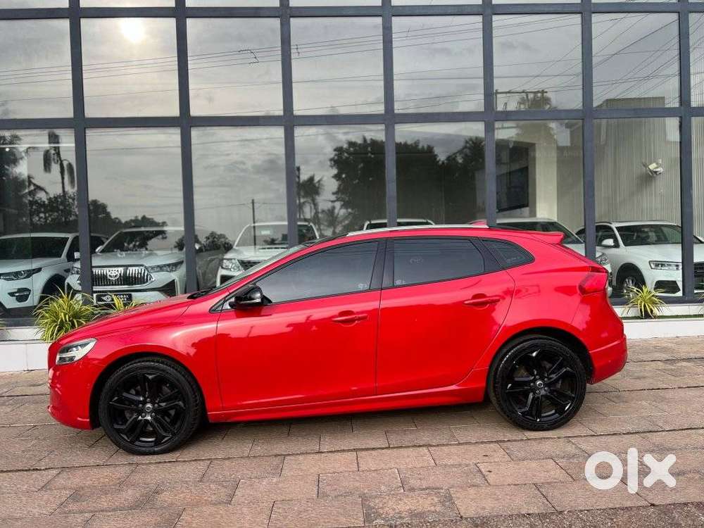 Volvo V40, 2017, Petrol