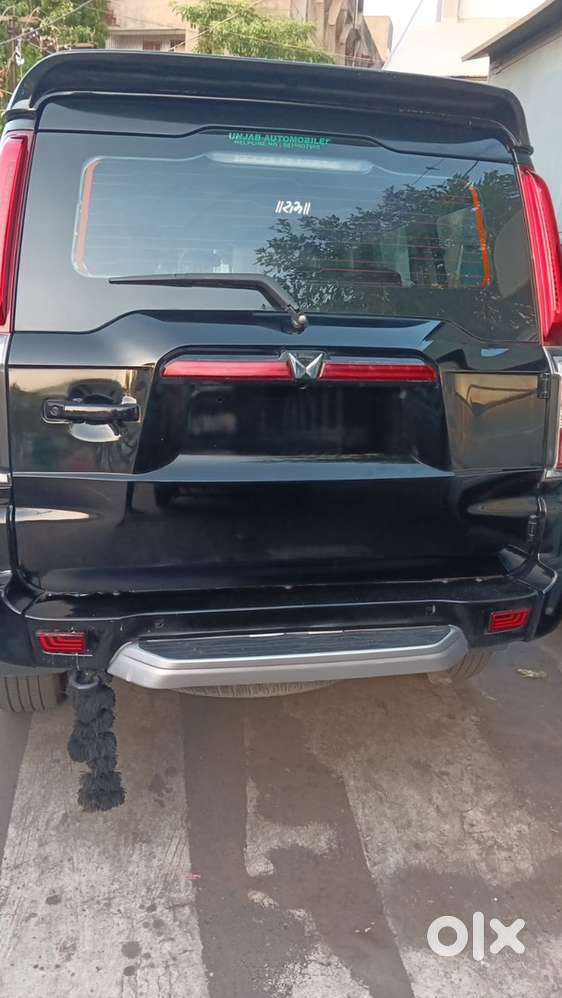 Mahindra Scorpio Classic Diesel 115000 Km Driven