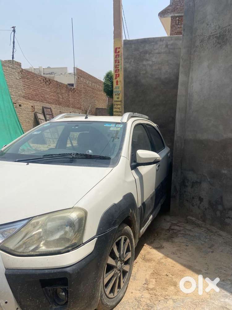 Toyota Etios Cross 2015 Diesel Good Condition