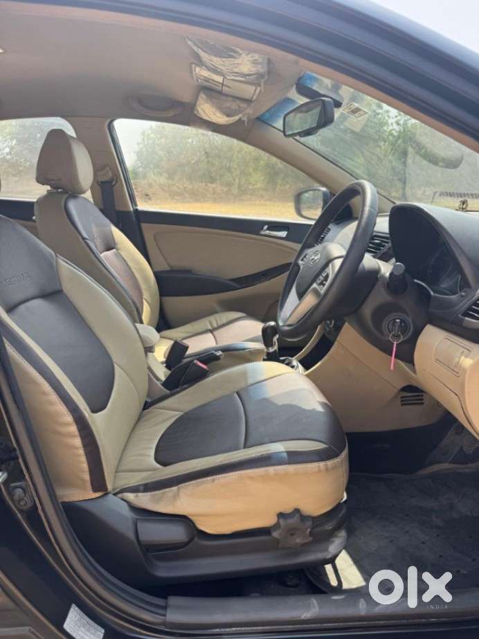 Hyundai Verna 1.6 Ex Vtvt, 2013, Petrol