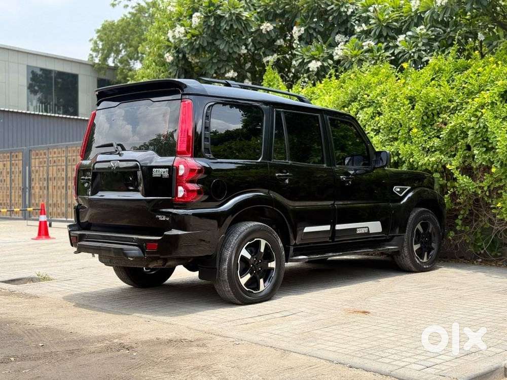 Mahindra Scorpio S11 Mt 7s, 2023, Diesel