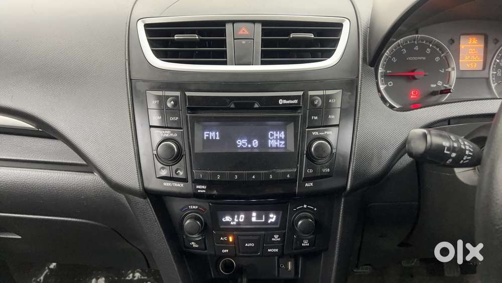 Maruti Suzuki Swift 1.3 Zxi, 2015, Petrol