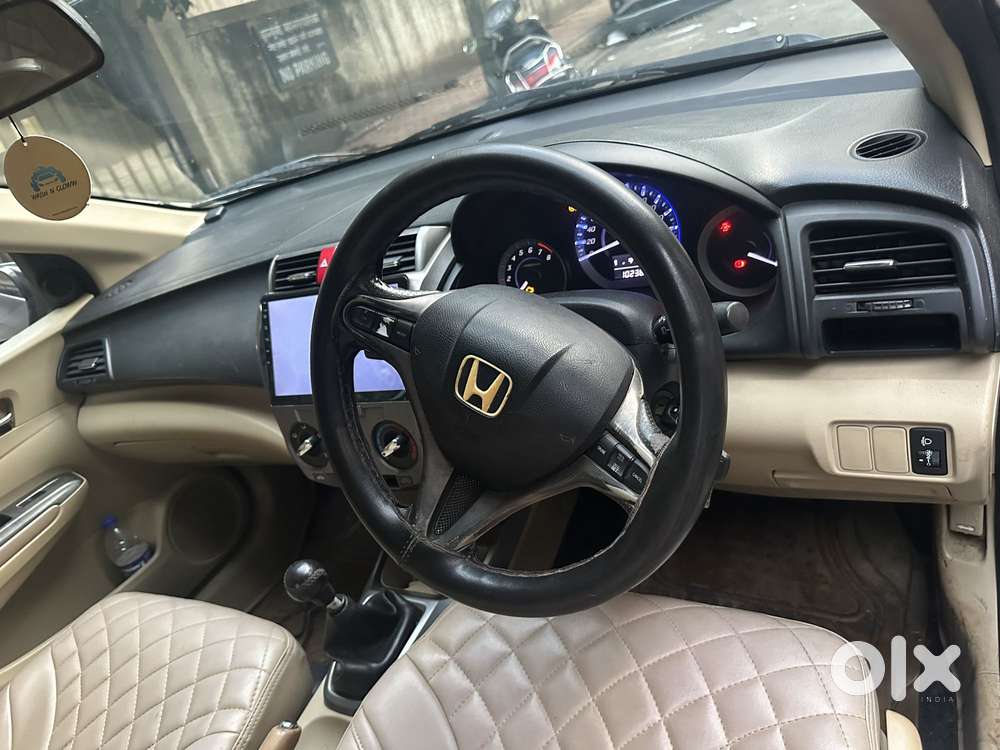 Honda City 1.5 V Mt Sunroof, 2013, Petrol