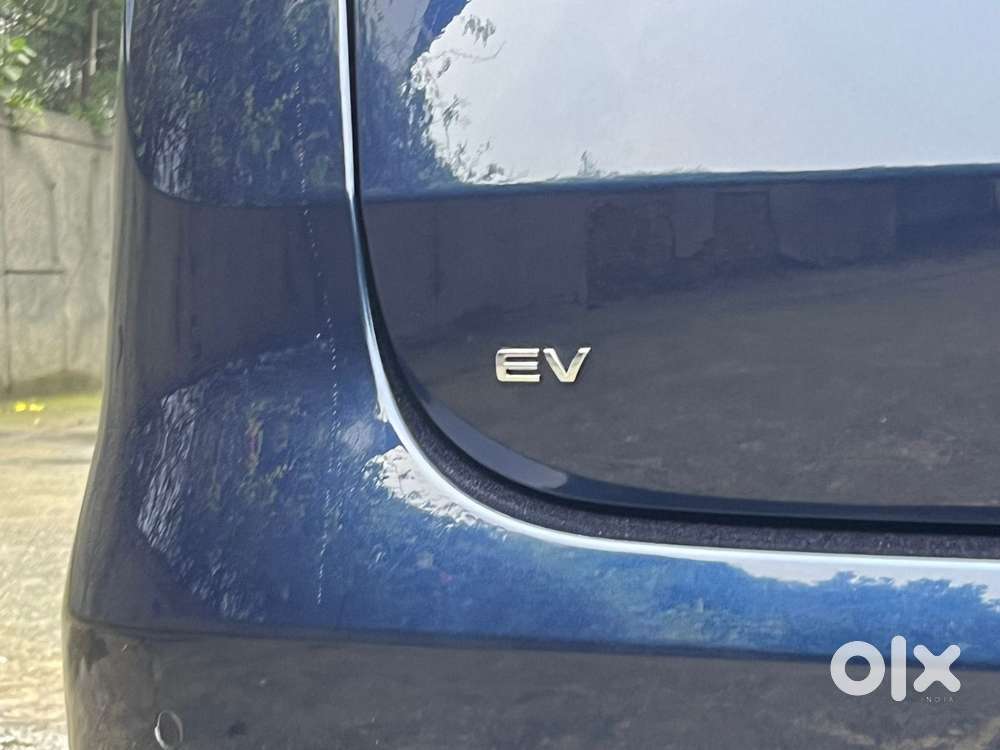 Byd Emax 7 Superior 6 Str, 2025, Electric