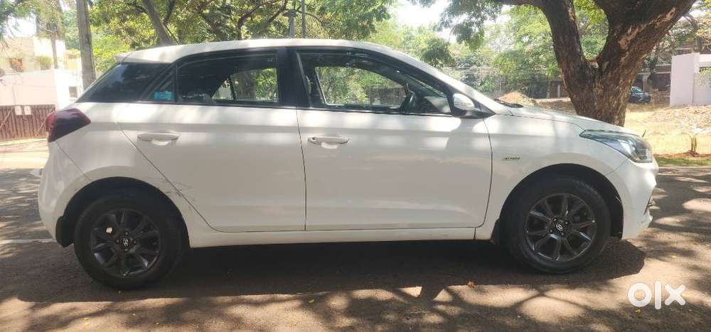 Hyundai I20 [2012-2014] 1.2 Sportz At, 2019, Petrol