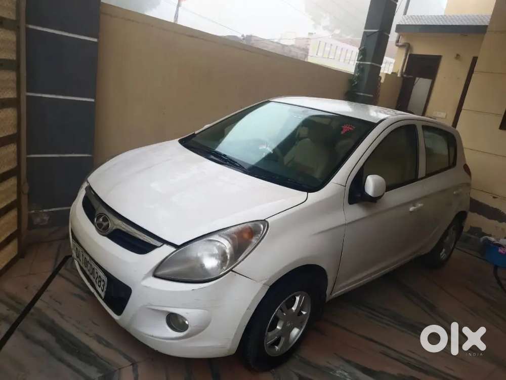 Hyundai I20 2011 Petrol 60000 Km Driven