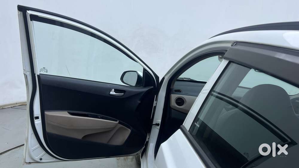 Hyundai Grand I10 [ ] 1.2 Kappa Vtvt Sportz At, 2019, Petrol