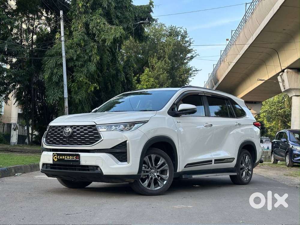 Toyota Innova Hycross 2.0 Zx (o) Hybrid 7 Str, 2025, Cng & Hybrids