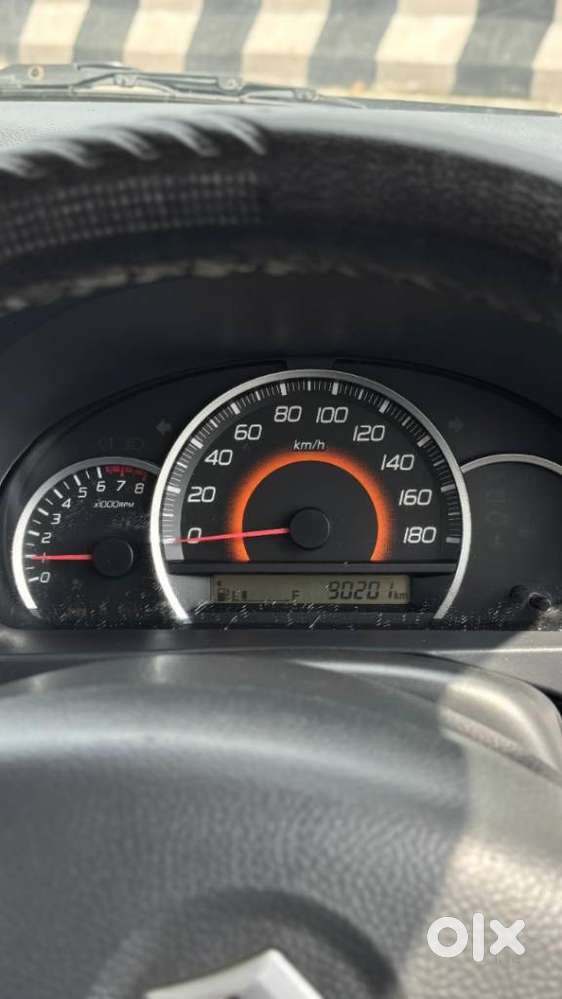 Maruti Suzuki Wagon R Vxi, 2012, Petrol