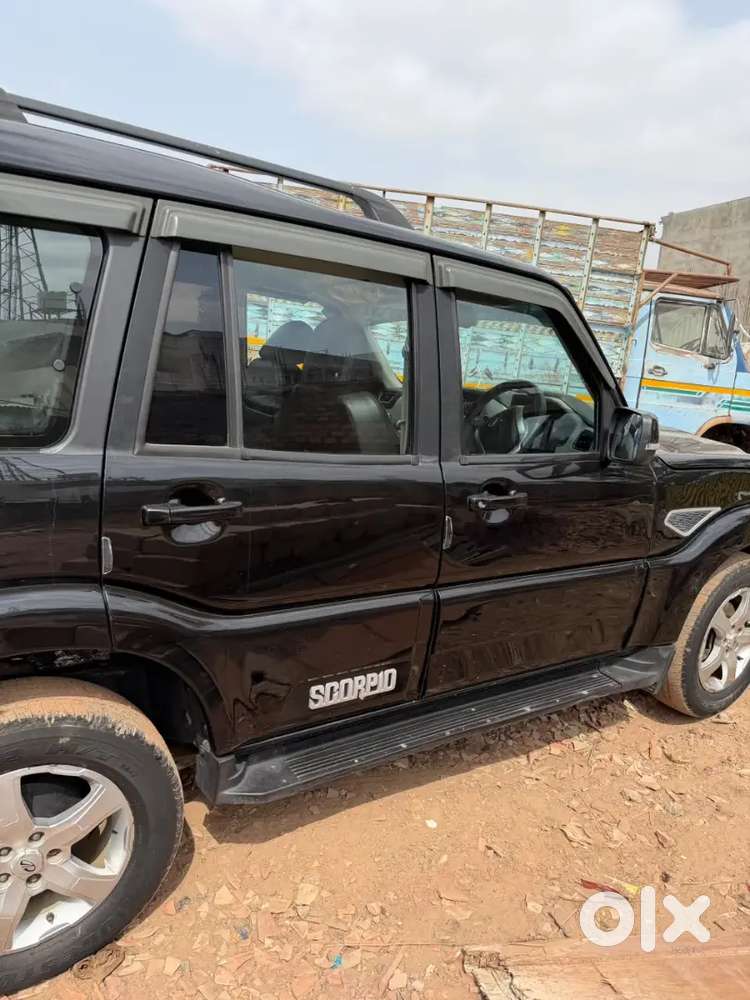 Mahindra Scorpio Classic 2.2 2020 Diesel Manual