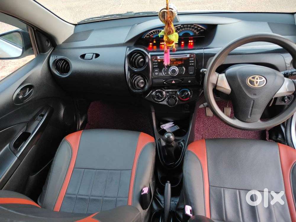Toyota Etios Cross 1.2l G, 2015, Petrol