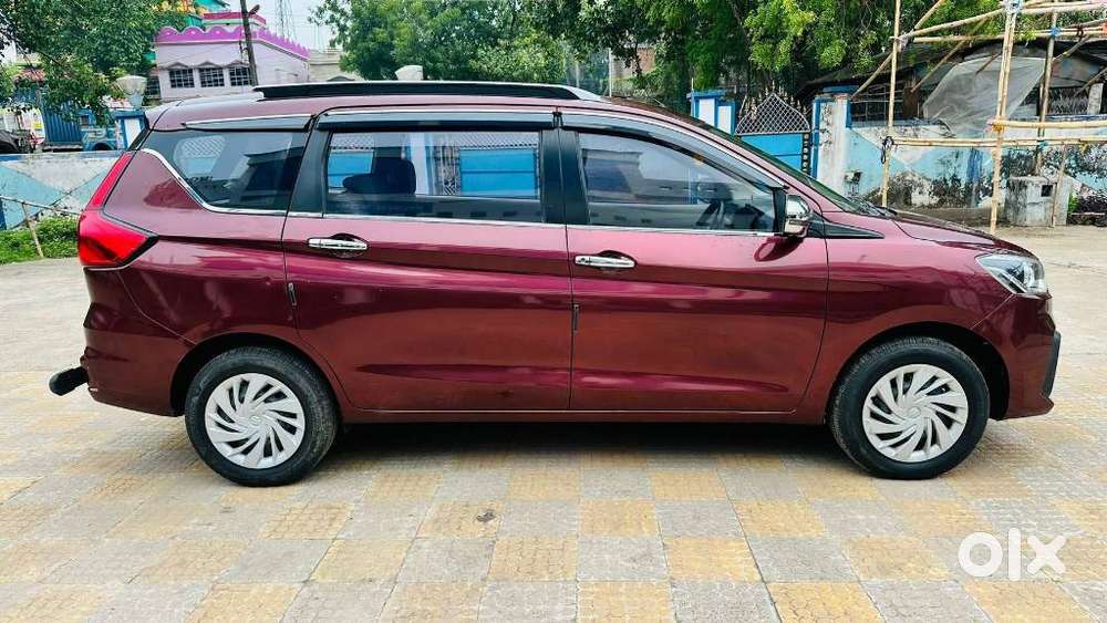 Maruti Suzuki Ertiga 1.5 Vxi, 2022, Petrol