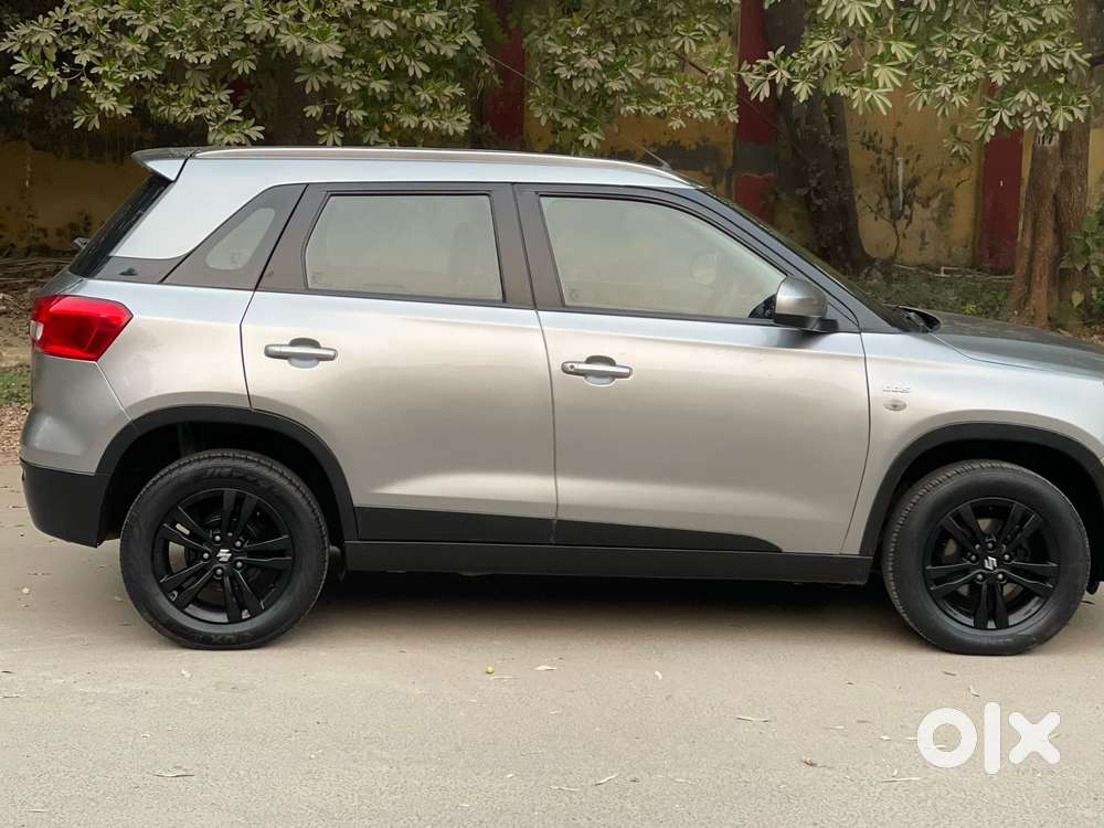 Maruti Suzuki Brezza Zdi+ Dual Tone, 2018, Diesel