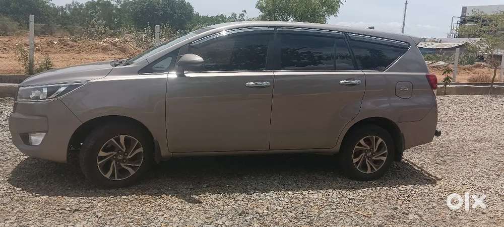Toyota Innova Crysta 2021