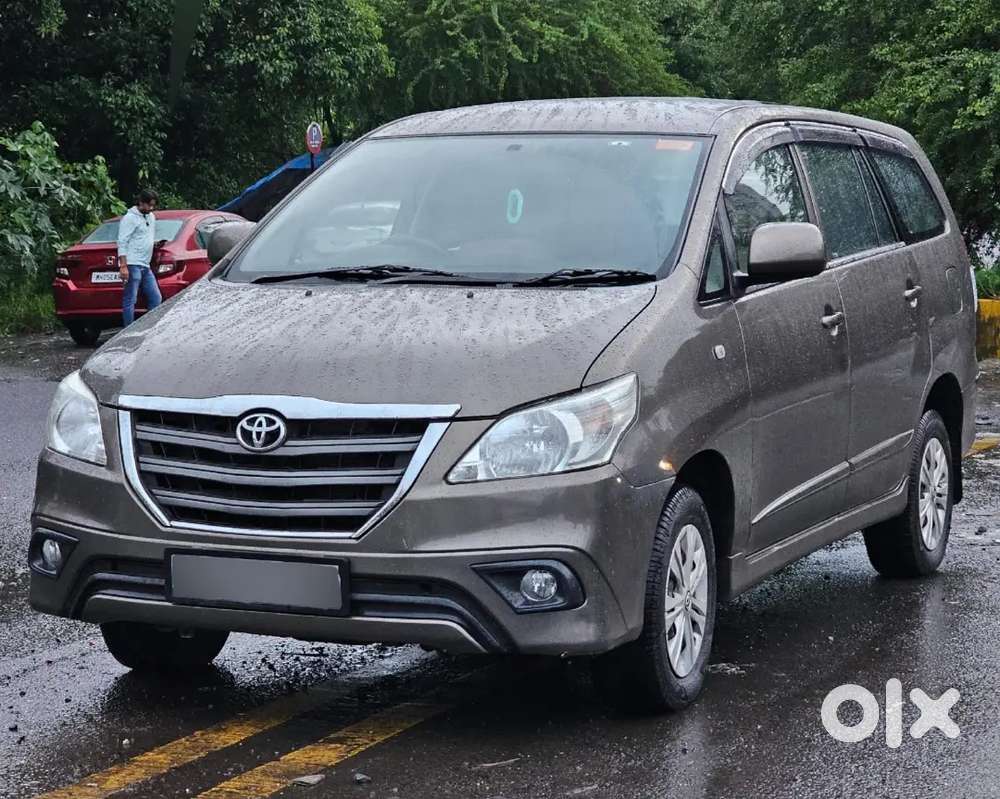 Toyota Innova Diesel 2015