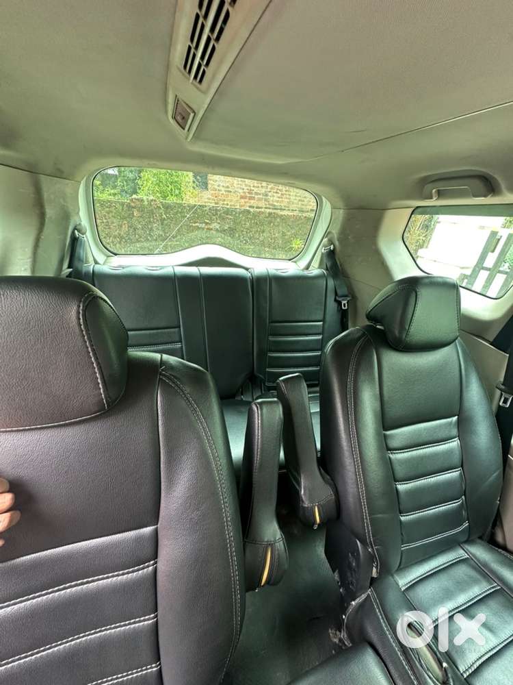 Mahindra Marazzo 2023 Diesel 450000 Km Driven