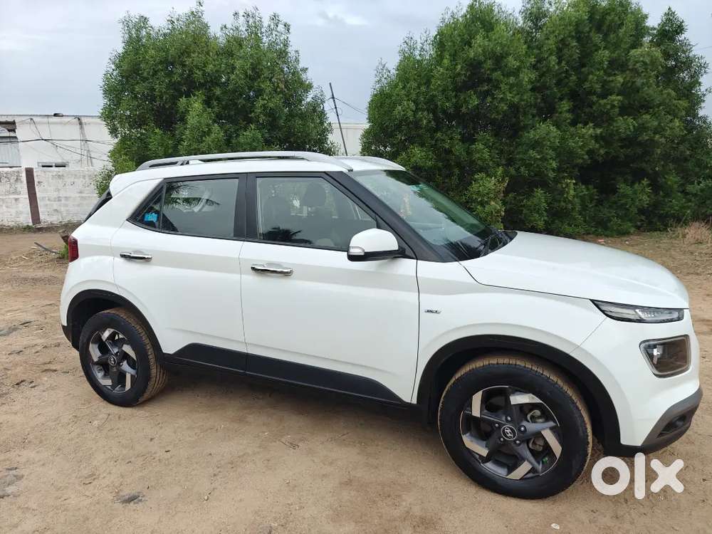 Hyundai Venue 2021 Petrol