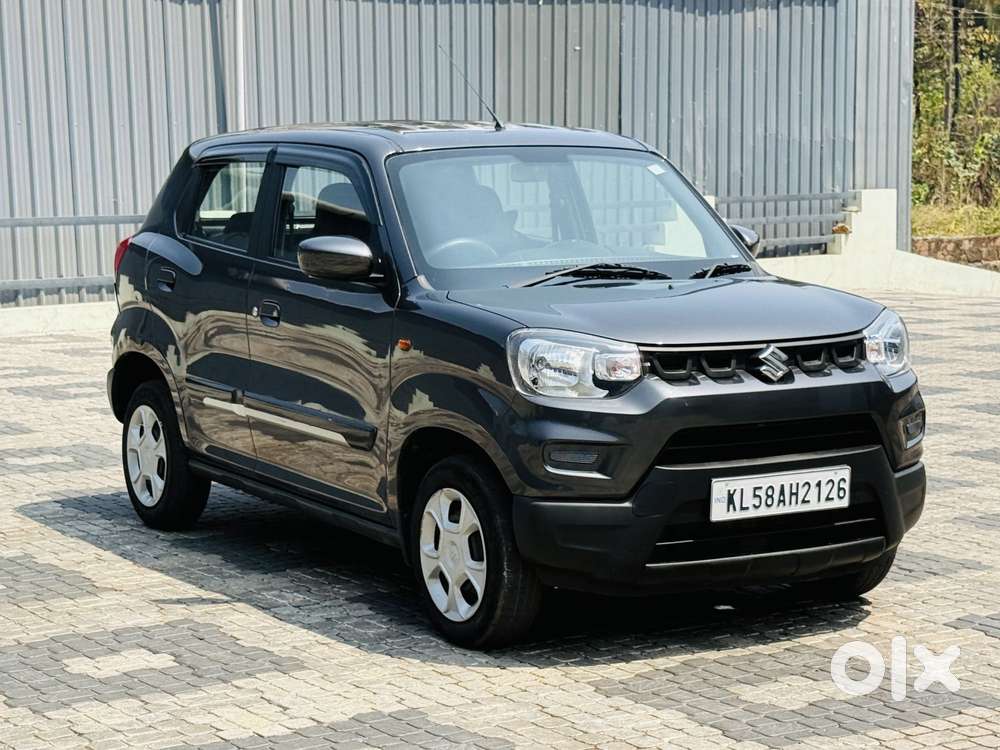 Maruti Suzuki S-presso Vxi Plus, 2022, Petrol